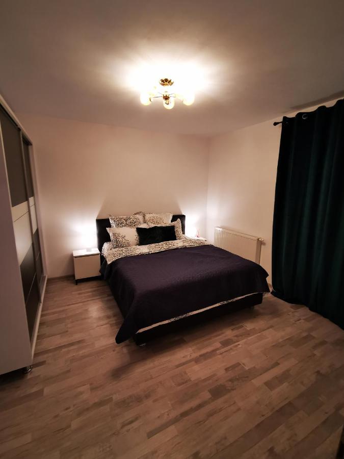 Teo Apartment Braşov Exterior foto
